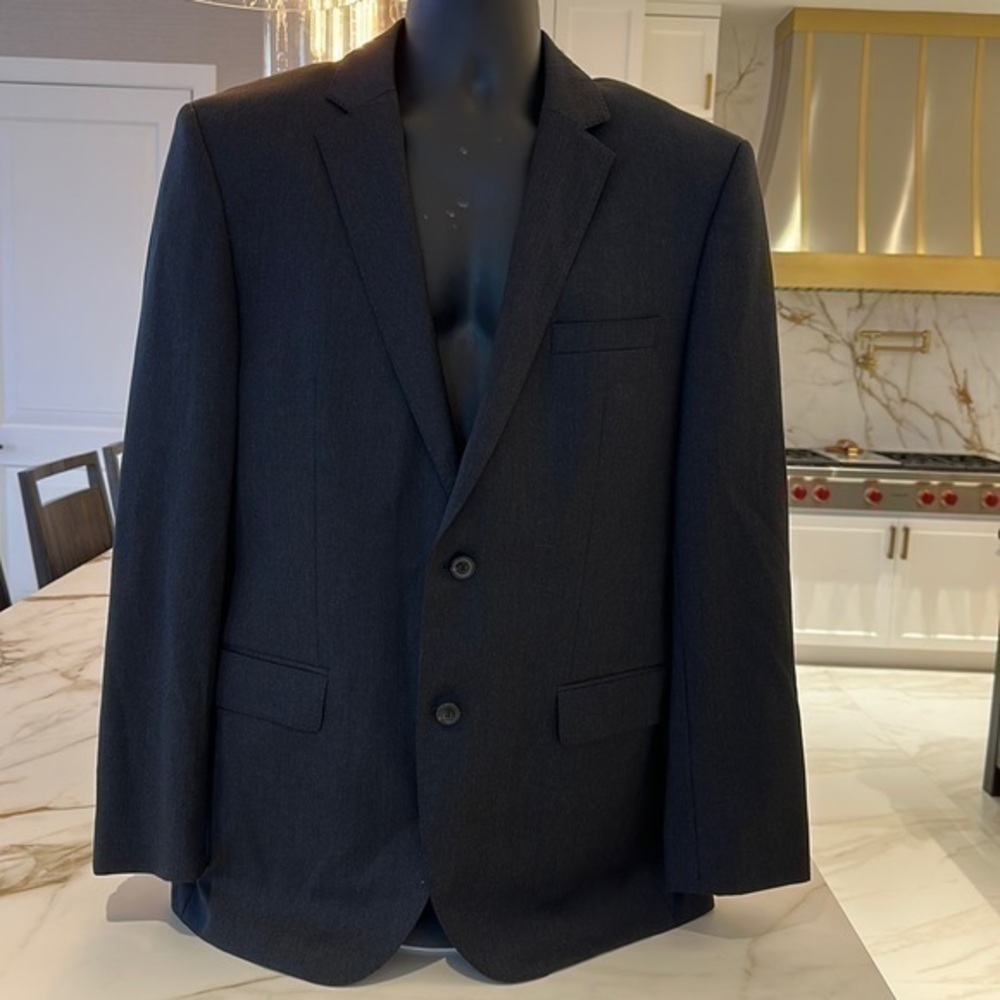 Hugo Boss suit 42R